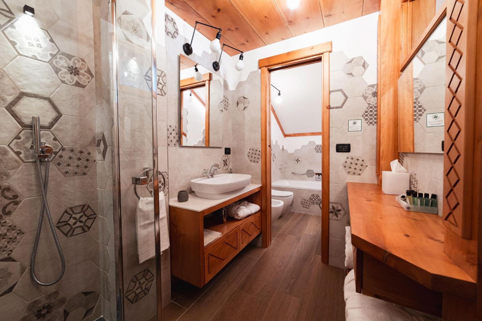 Bouton D'or - Hotel 3*