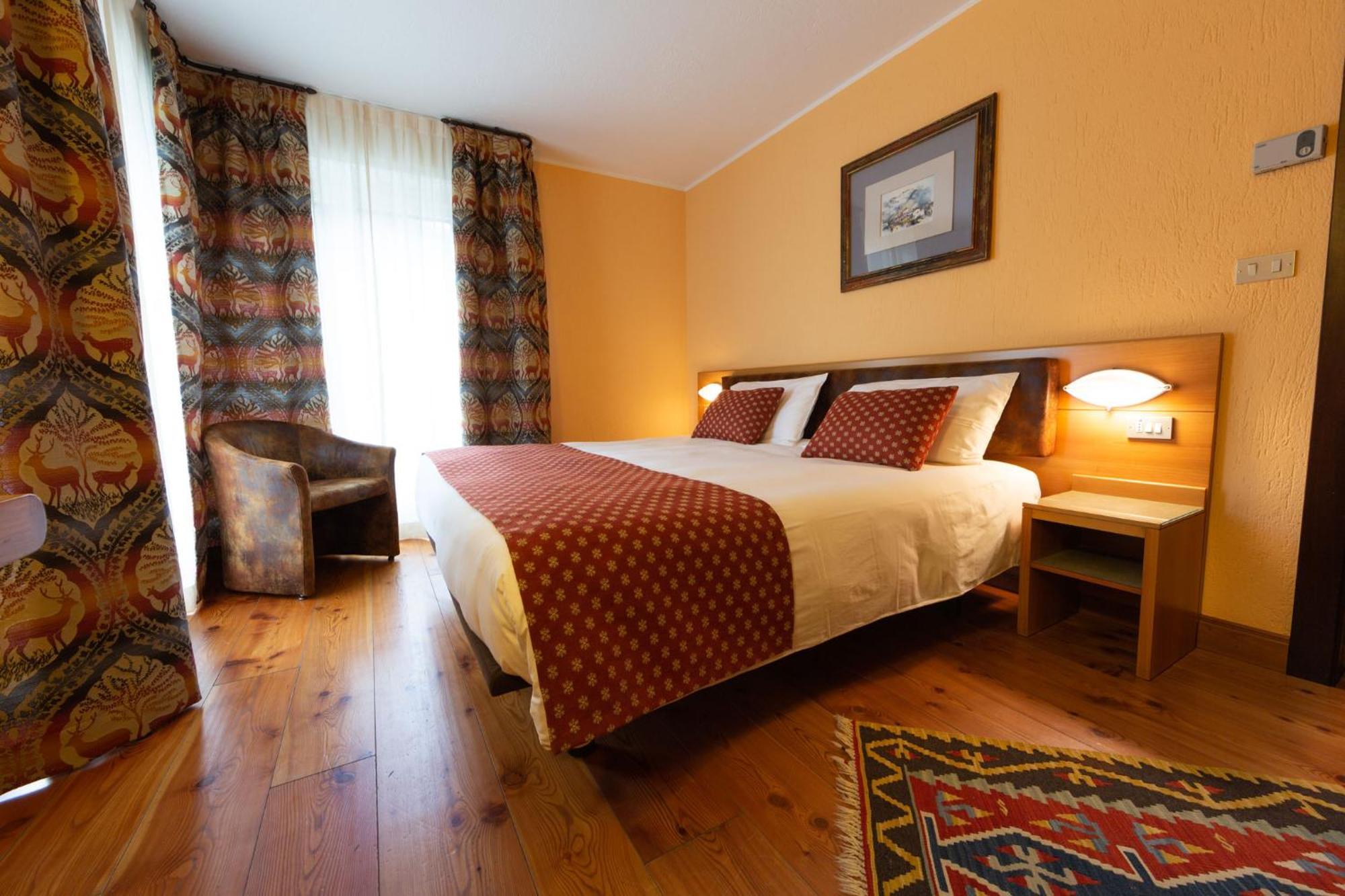 Hotel Bouton D'or - 3*
