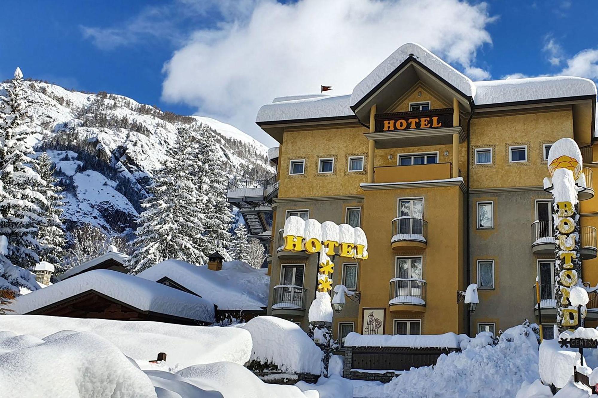 Bouton D'or - Hotel Courmayeur